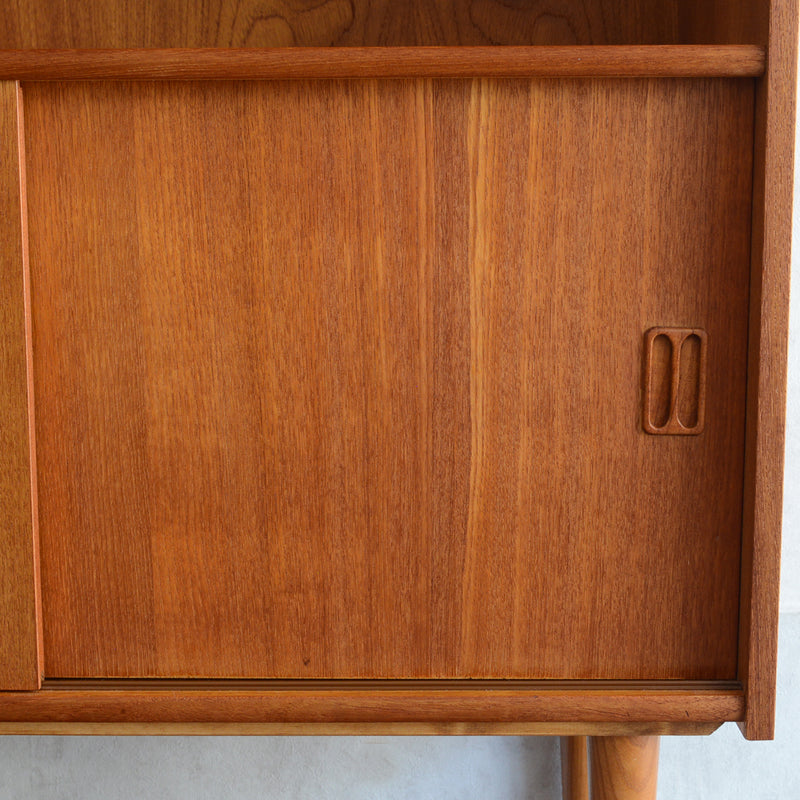 デンマークヴィンテージ　扉付きブックシェルフ3-1（ウッドオイル仕上）