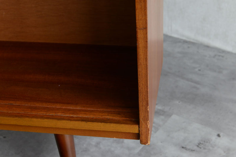 ガラス扉チークキャビネット004