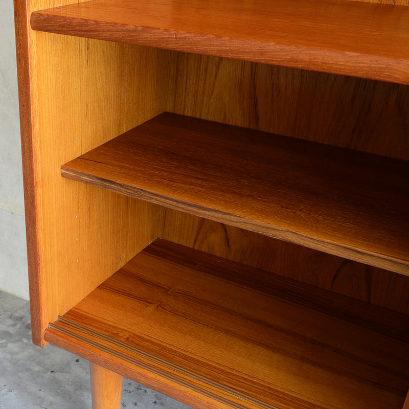 デンマークヴィンテージ　扉付きブックシェルフ3-1（ウッドオイル仕上）