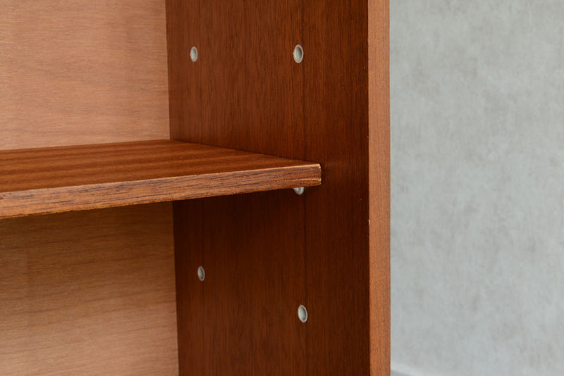 ガラス扉チークキャビネット004