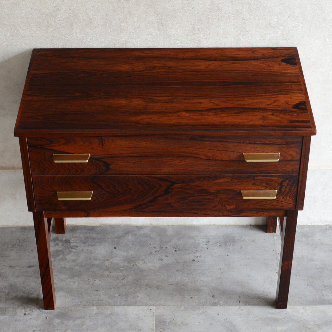 デンマーク  ローズウッド 2段チェスト 5-6