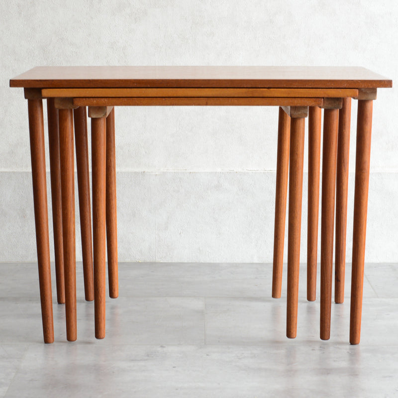 60s デンマーク　チーク ネストテーブル