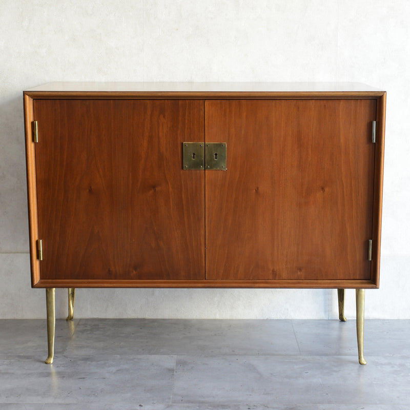 オランダクラシック  鍵付き キャビネット