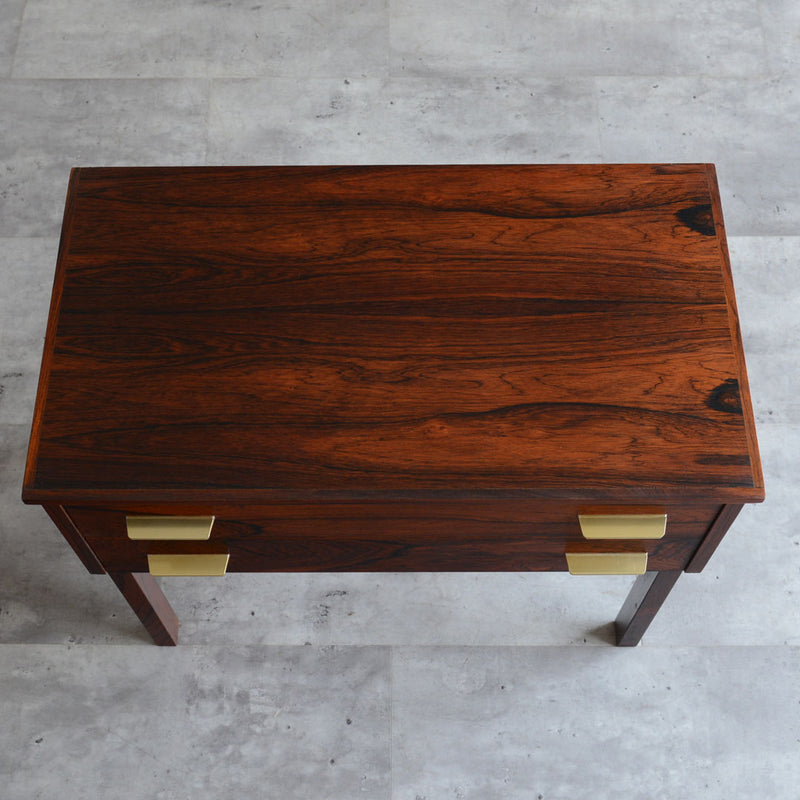 デンマーク  ローズウッド 2段チェスト 5-6