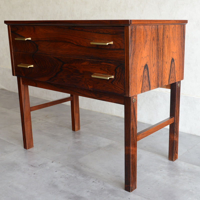 デンマーク  ローズウッド 2段チェスト 5-6