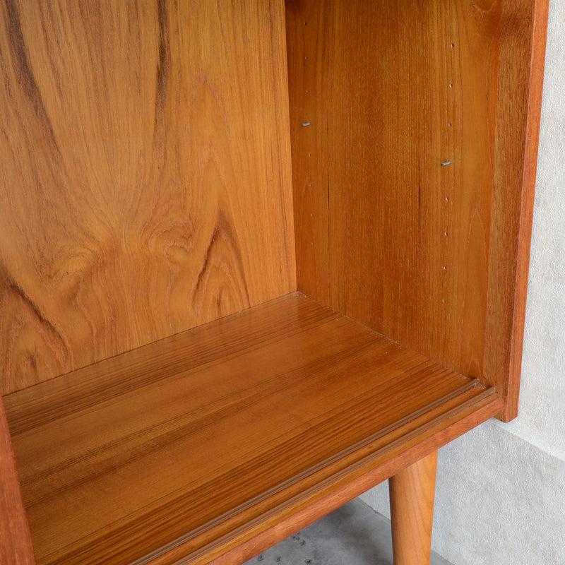 デンマークヴィンテージ　扉付きブックシェルフ3-1（ウッドオイル仕上）