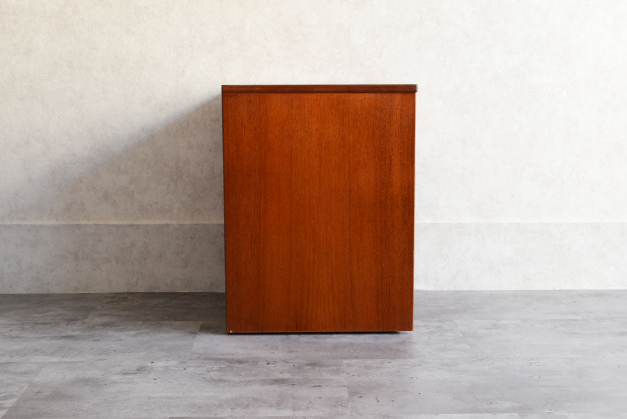 STAG　スタッグ　サイドテーブル