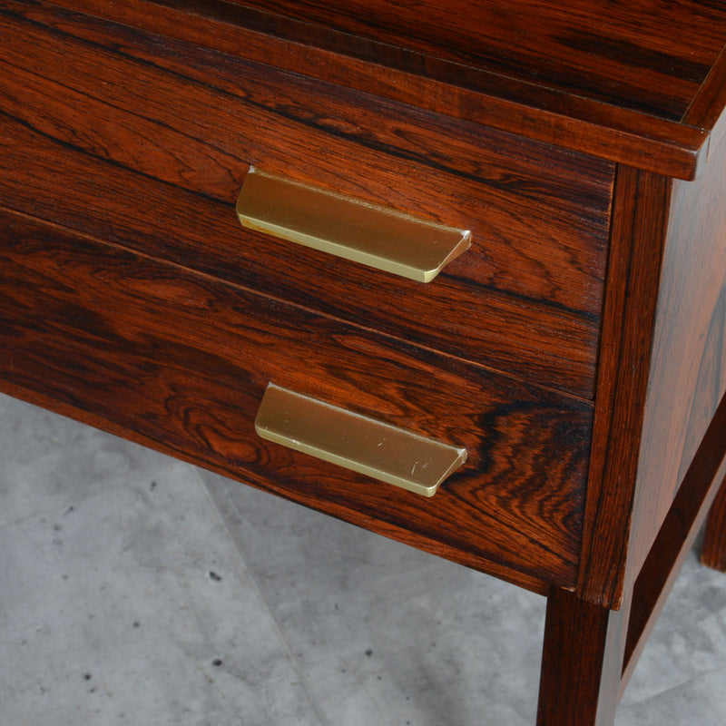 デンマーク  ローズウッド 2段チェスト 5-6