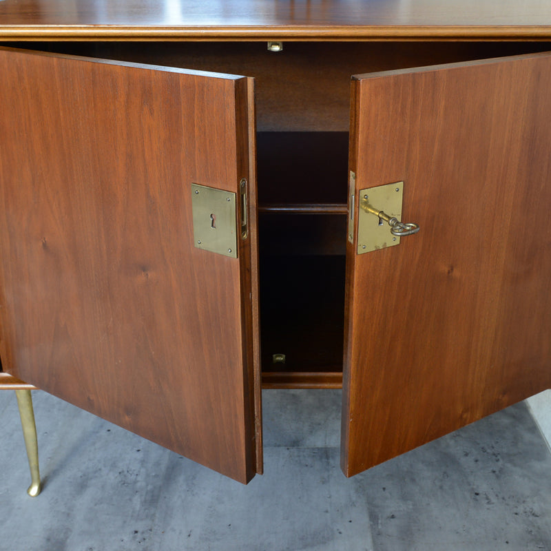 オランダクラシック  鍵付き キャビネット