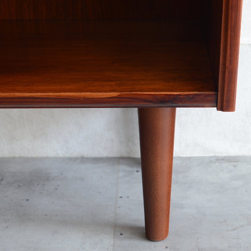 デンマーク ヴィンテージ ブックシェルフ (ローズウッド・2段)3-2