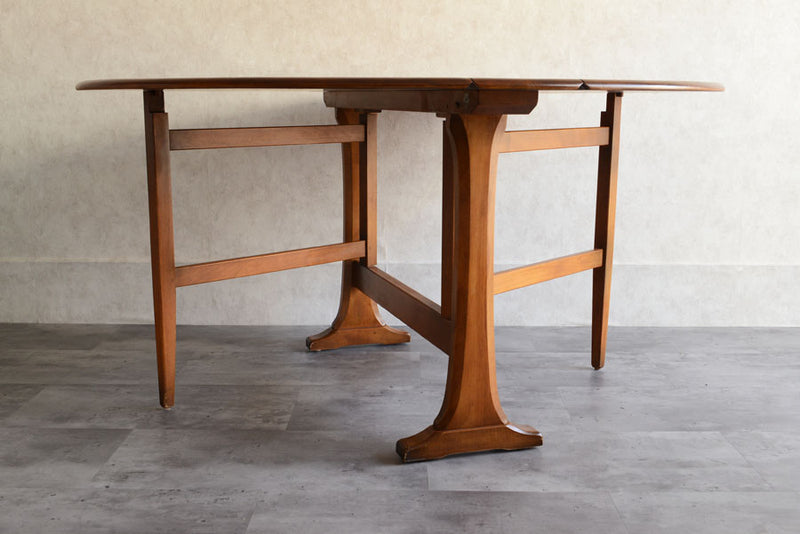 ERCOL　アーコール　ゲートレッグ　エクステンション　ダイニングテーブル