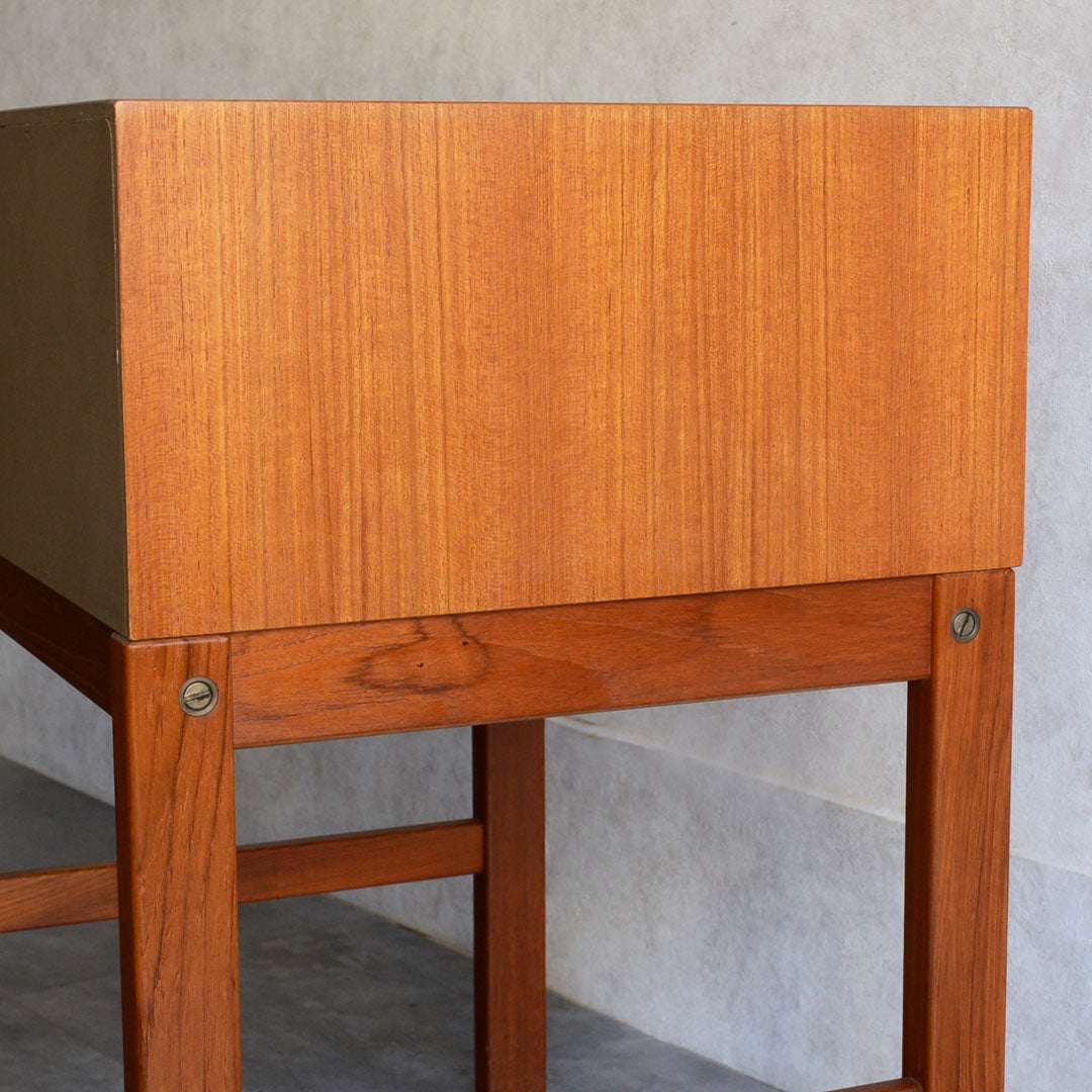 デンマーク チーク２段チェスト/サイドテーブル　5-7