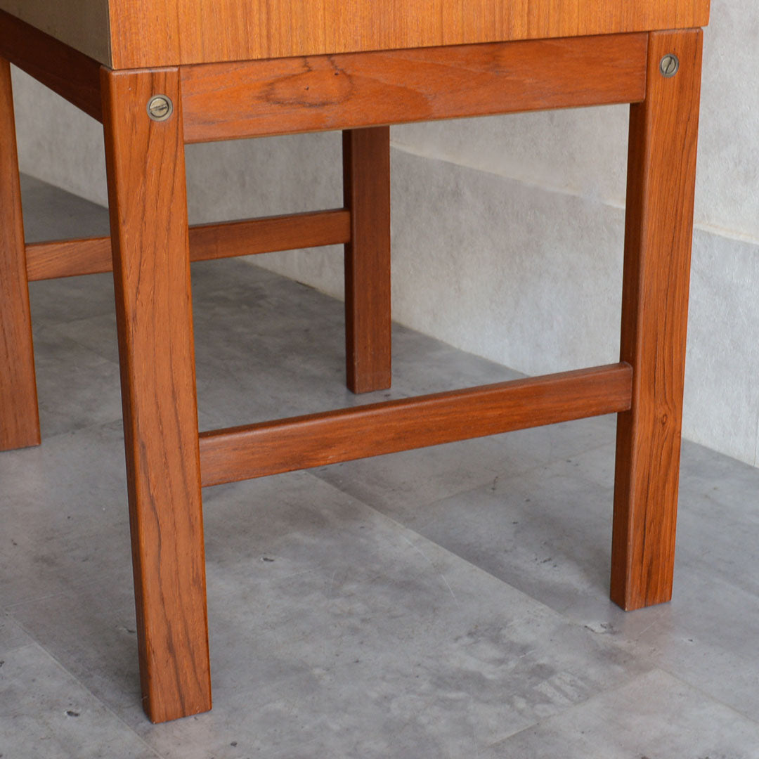 デンマーク チーク２段チェスト/サイドテーブル　5-7