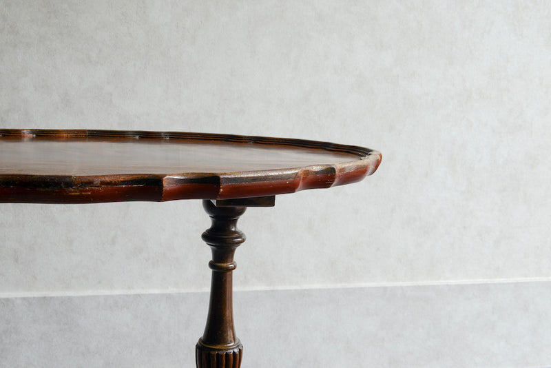 クラシック　サイドテーブル　パイクラスト01