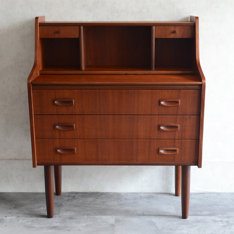 デンマーク ヴィンテージ　 チーク ビューロー 3-3