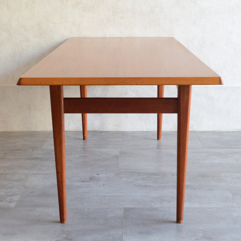 GORDON RUSSELL　ローテーブル 21(天板剥離再塗装済)