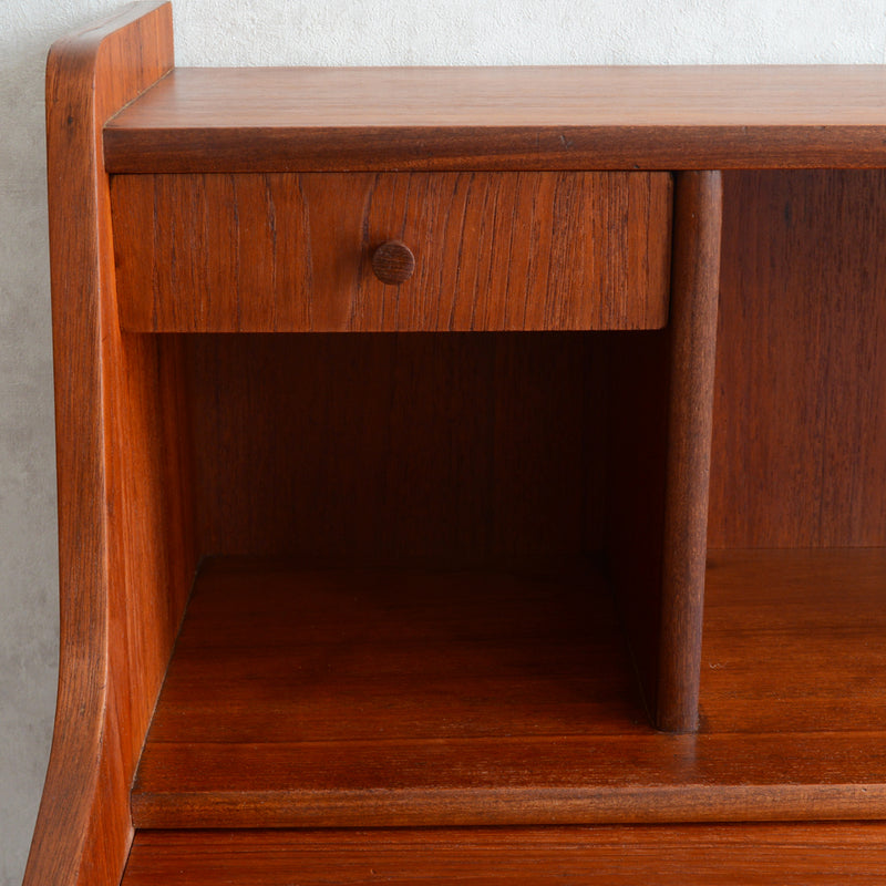 デンマーク ヴィンテージ　 チーク ビューロー 3-3