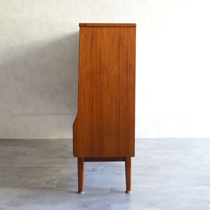 Jentique  ジェンティーク　ナロー　ガラスキャビネット カップボード③