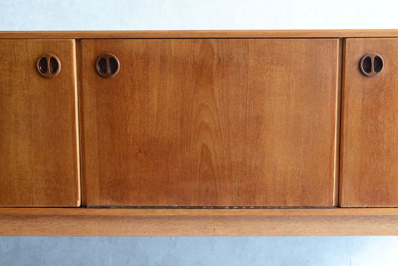 60s 　イギリスヴィンテージ　サイドボード