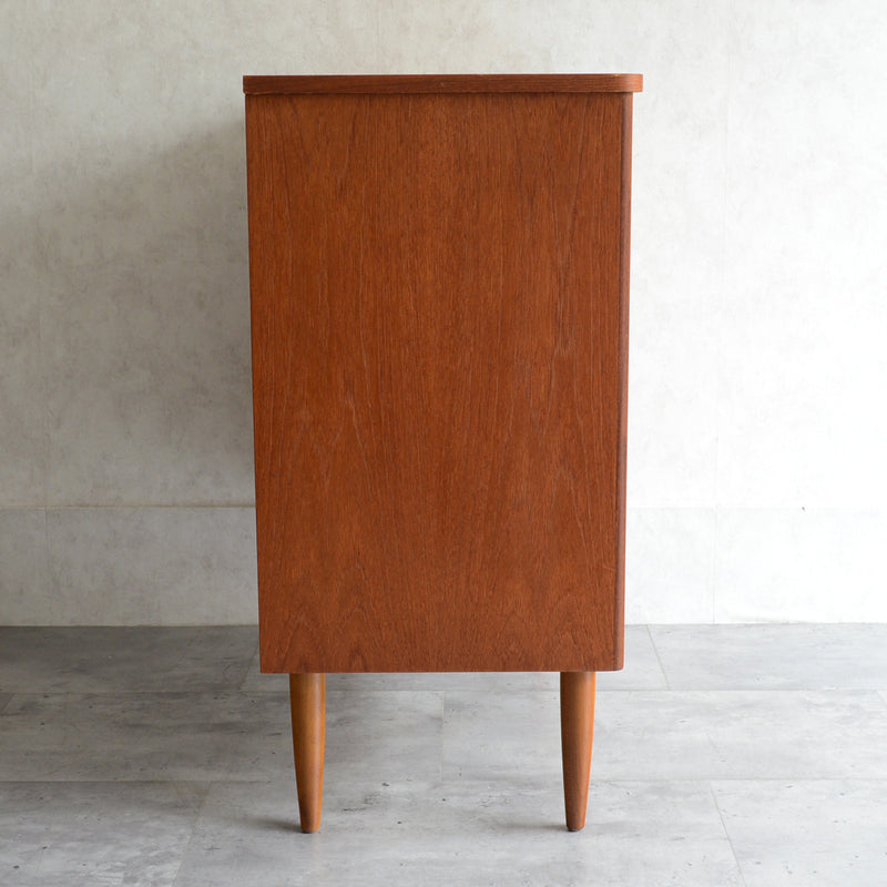 スウェーデン　ヴィンテージ チークチェスト（4段）