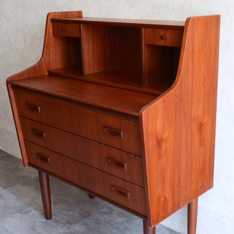 デンマーク ヴィンテージ　 チーク ビューロー 3-3