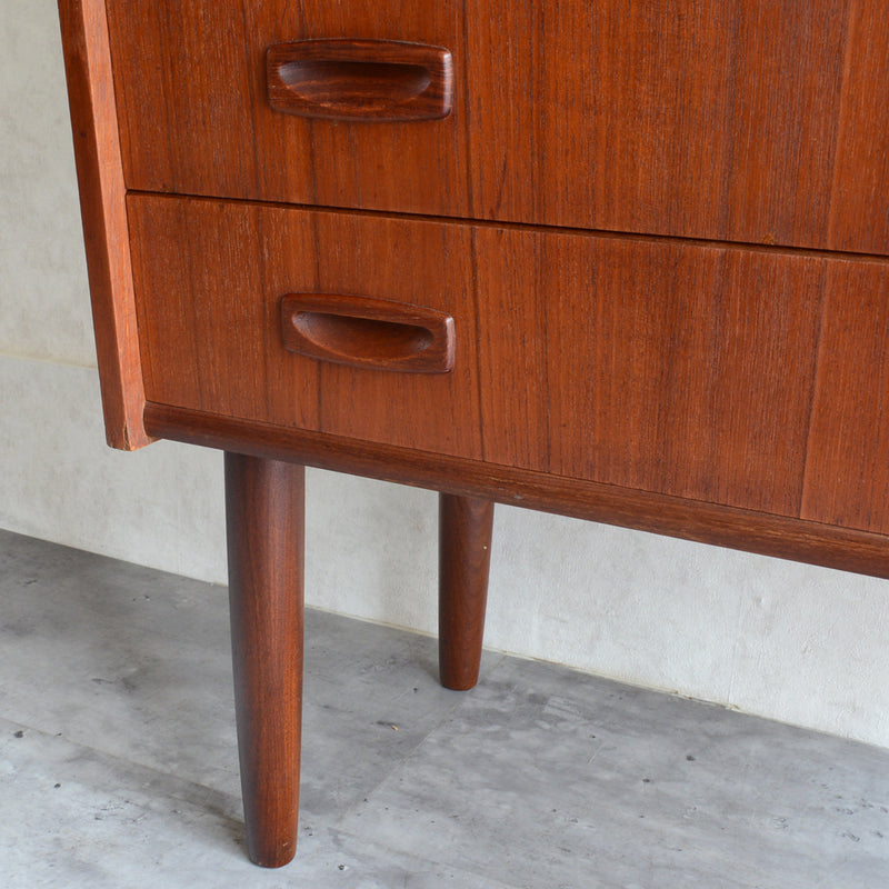 デンマーク ヴィンテージ　 チーク ビューロー 3-3