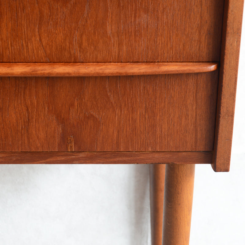 デンマーク　ヴィンテージ チークチェスト 3段　3-2