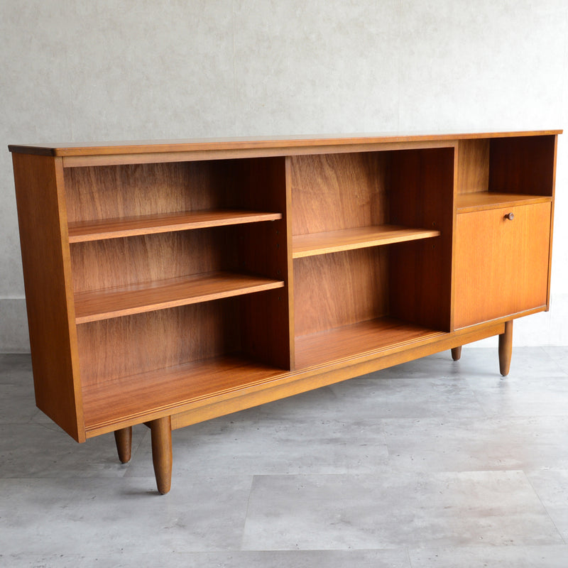 イギリスヴィンテージ ガラス扉　キャビネット012