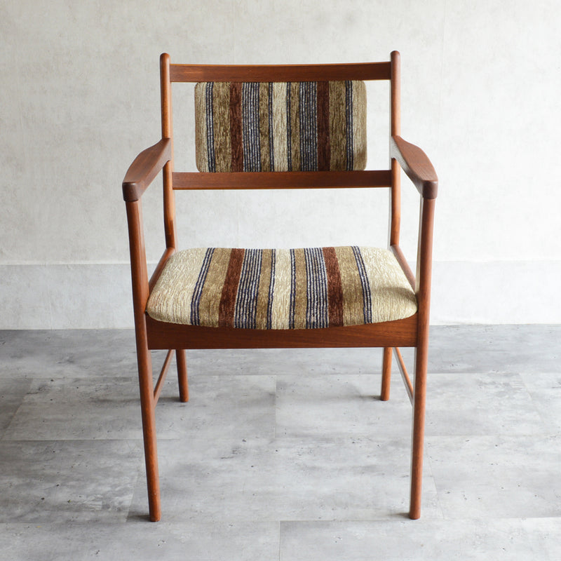デンマーク ヴィンテージ アームチェア　3-1