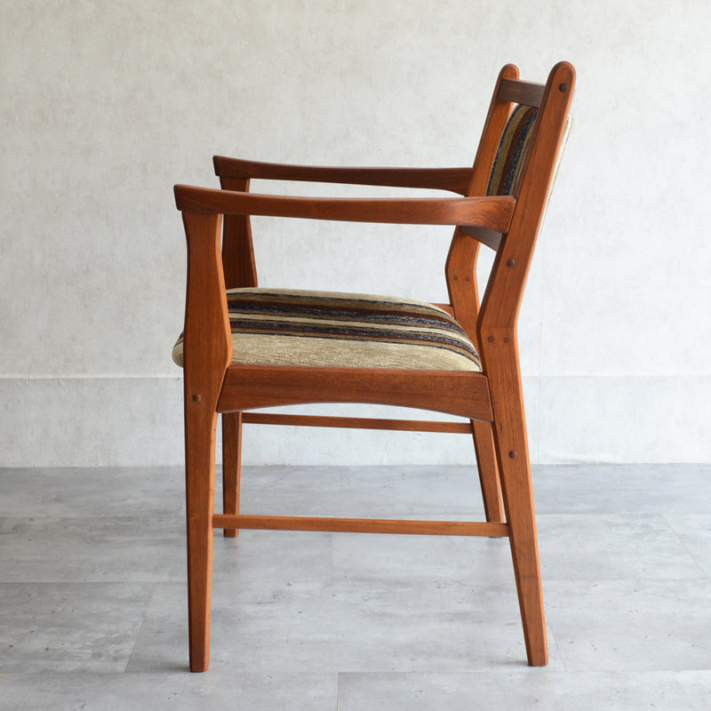 デンマーク ヴィンテージ アームチェア　3-1