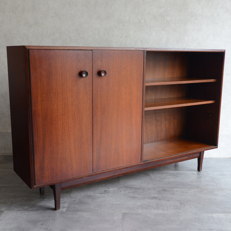 Meredew メレデュー　ガラス キャビネット 25 (木扉付）