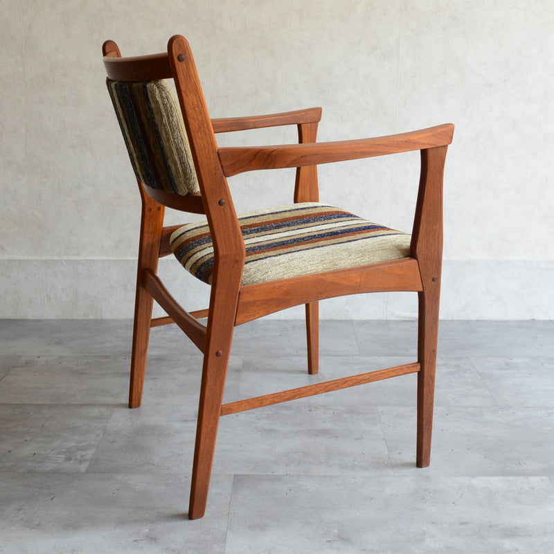 デンマーク ヴィンテージ アームチェア　3-1