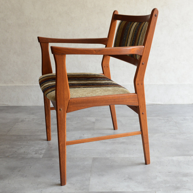 デンマーク ヴィンテージ アームチェア　3-1