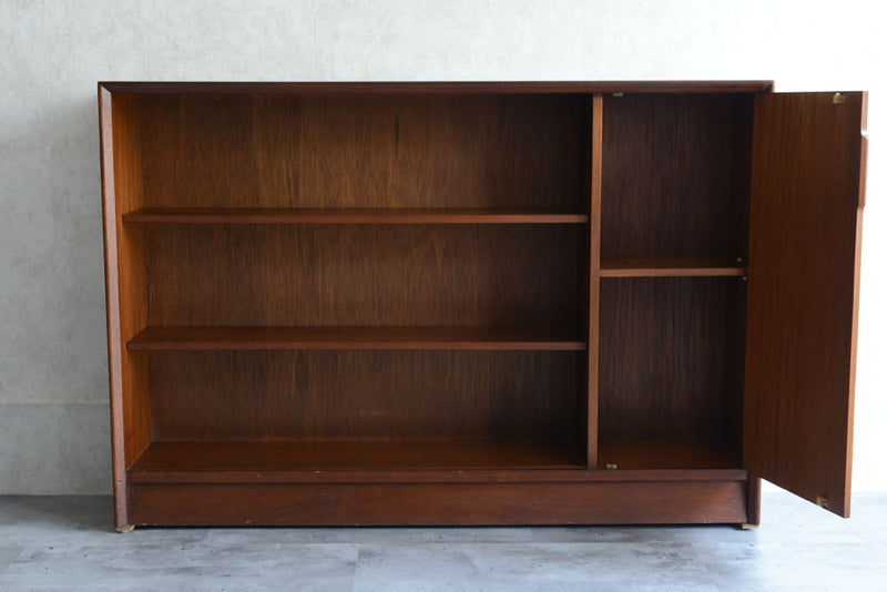 Herbert E. Gibbs（ハーバートE.ギブス）  60s ガラス扉キャビネット006