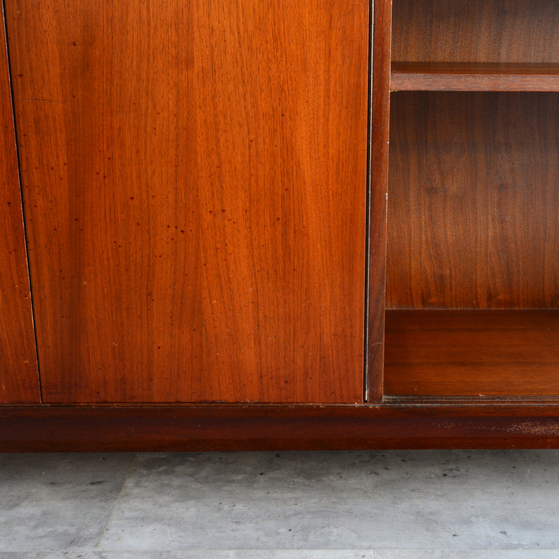 Meredew メレデュー　ガラス キャビネット 25 (木扉付）