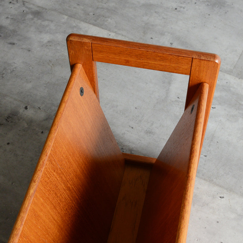 デンマーク  チーク マガジンラック