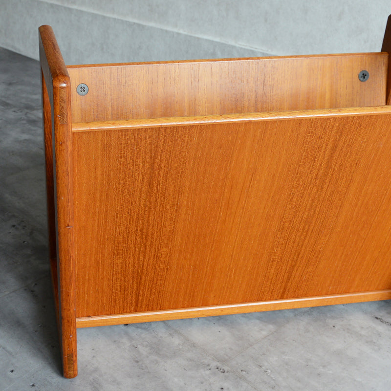 デンマーク  チーク マガジンラック