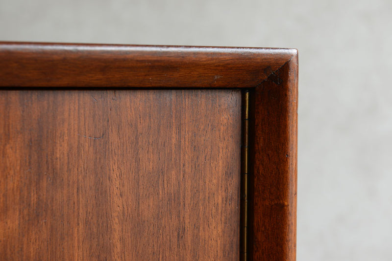 Herbert E. Gibbs（ハーバートE.ギブス）  60s ガラス扉キャビネット006