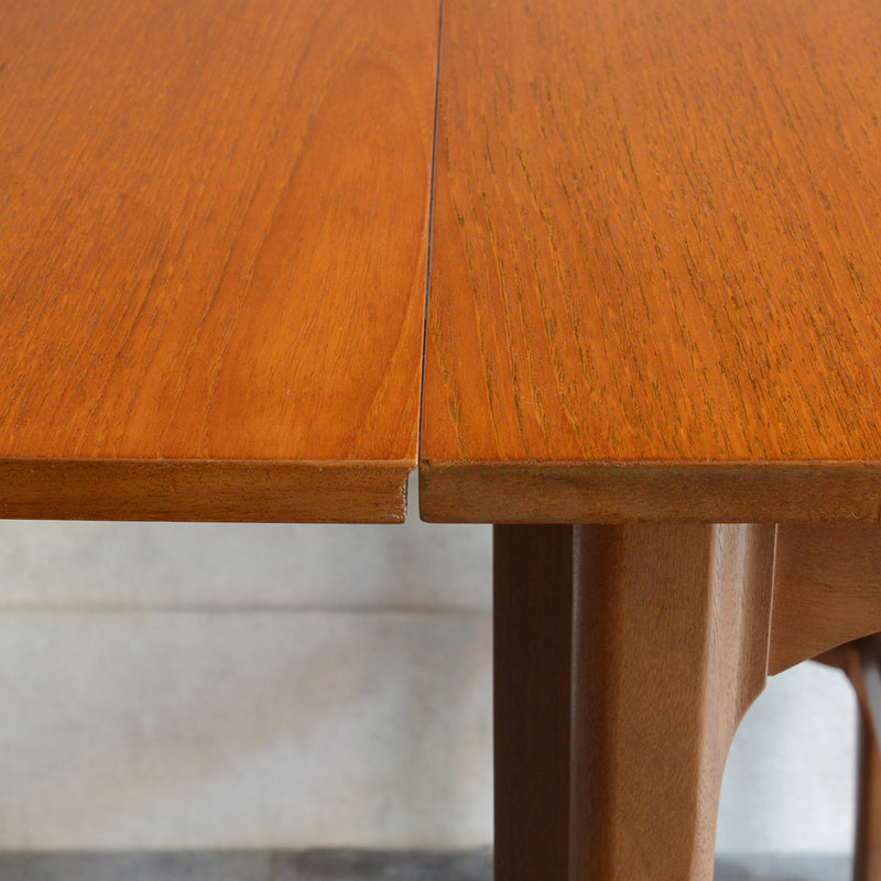 M様ご見学予約品　Nathanネイサン ゲートレッグ エクステンション ダイニングテーブル 20 (レクタングル）