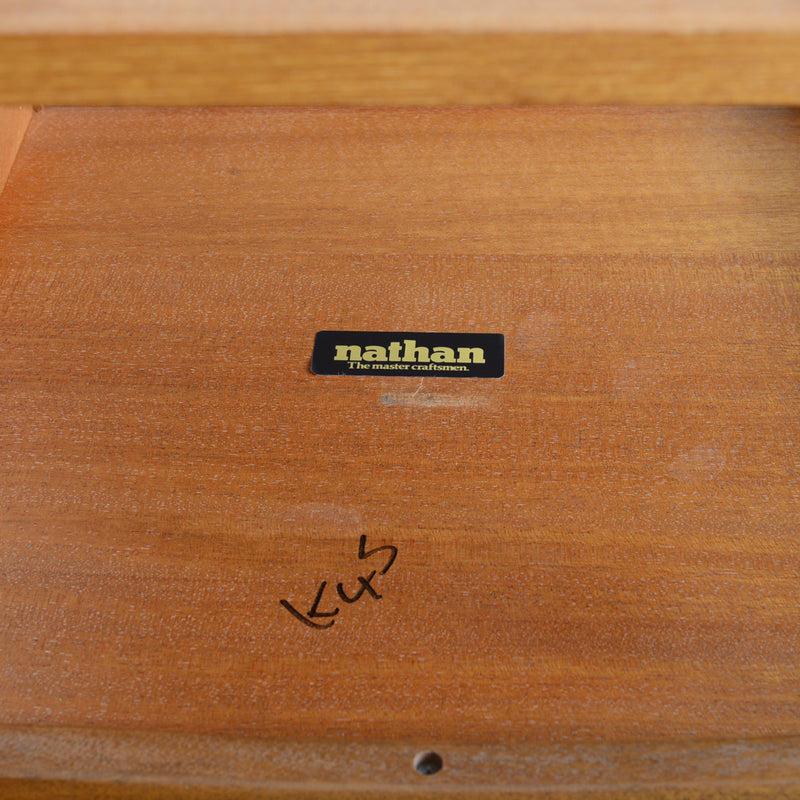 Nathan ネイサン　サイドテーブル02