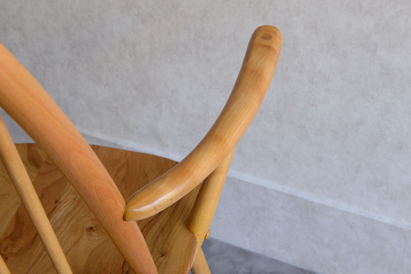 ERCOL アーコール アーム付クエーカーチェア02