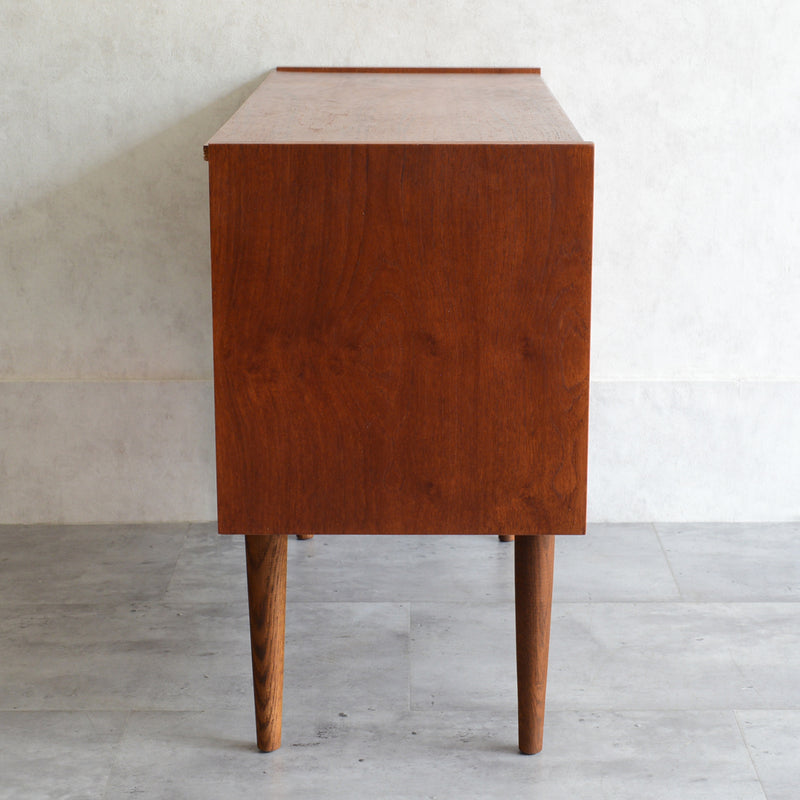 デンマーク ヴィンテージ　チークキャビネット02（ウッドオイル仕上）