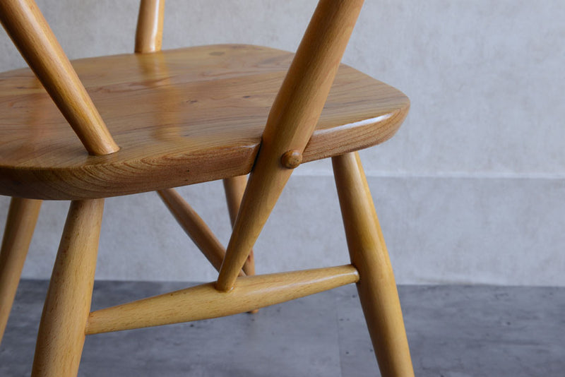 ERCOL アーコール アーム付クエーカーチェア02