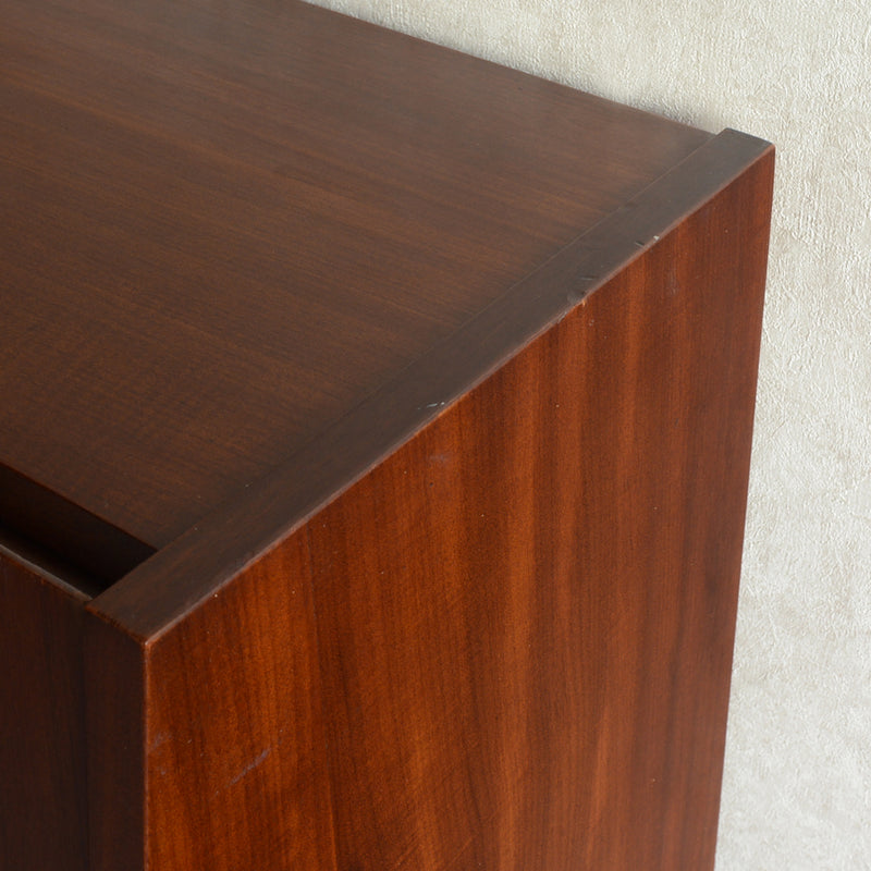 EON(Elliotts of Newbury） チークビューロー 07