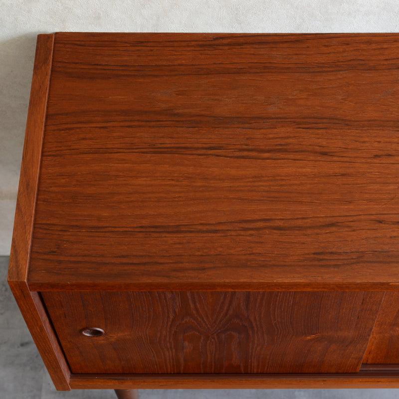 デンマーク ヴィンテージ　チークキャビネット02（ウッドオイル仕上）