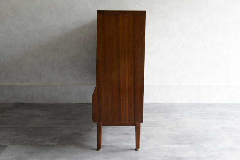 Jentique ジェンティーク　 ナロー　カップボード①