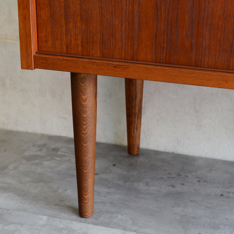 デンマーク ヴィンテージ　チークキャビネット02（ウッドオイル仕上）