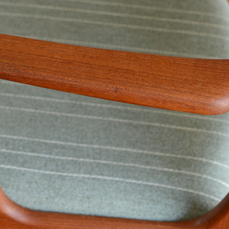 Johannes Andersen（ヨハネス・アンダーセン）ヴィンテージ アームチェア