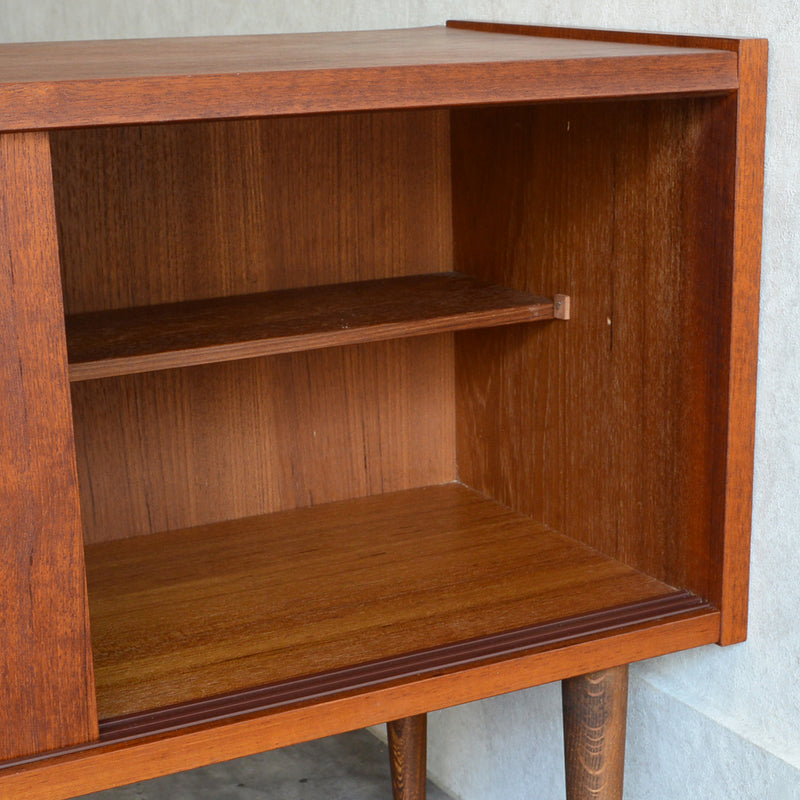 デンマーク ヴィンテージ　チークキャビネット02（ウッドオイル仕上）