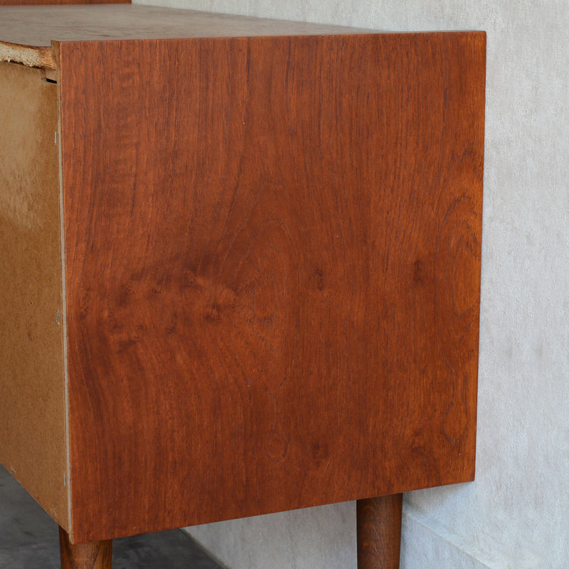 デンマーク ヴィンテージ　チークキャビネット02（ウッドオイル仕上）